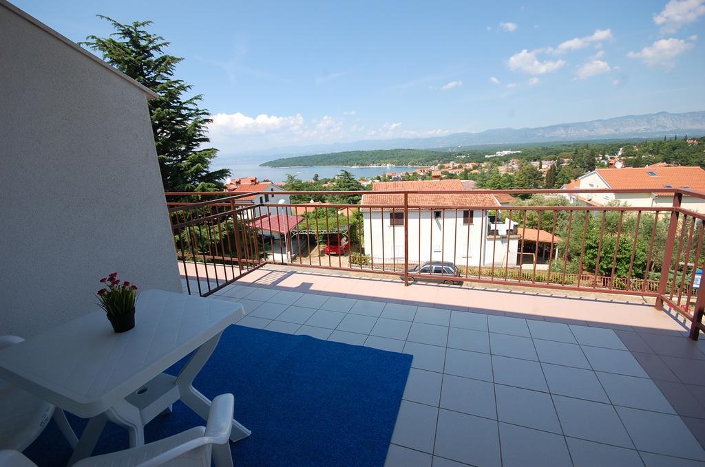 Apartments Dida By El-Pi Tours Njivice Rom bilde