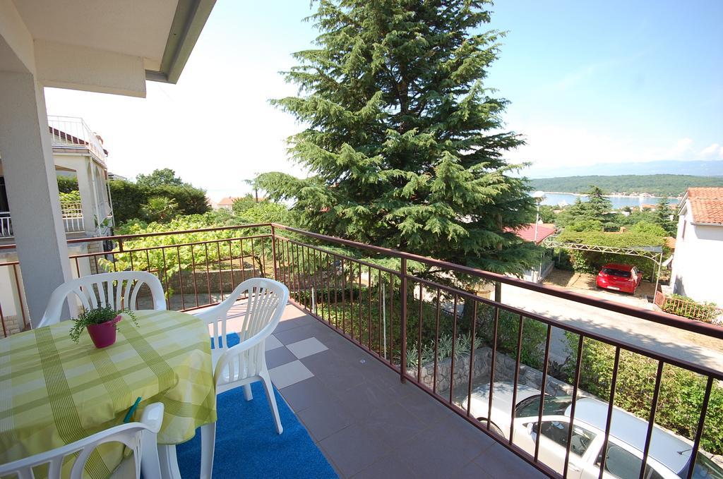 Apartments Dida By El-Pi Tours Njivice Rom bilde
